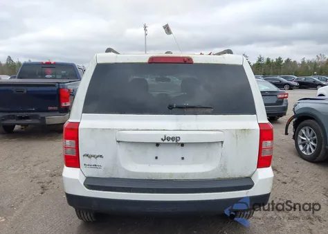 2015 Jeep Patriot Sport из США, поврежденный, VIN 1C4NJRBB8FD324630